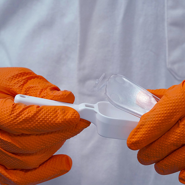 PS(白)蓋つきスコップ