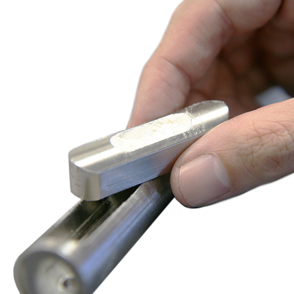 粉末用入れ駒型サンプラー